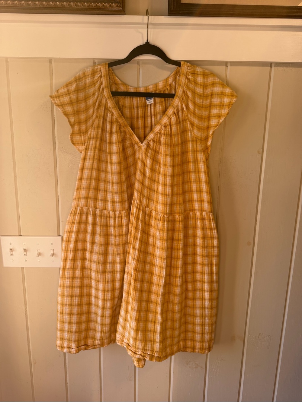Old Navy Yellow Plaid Flutter-Sleeve V-Neck Dress, Size 2X, EUC